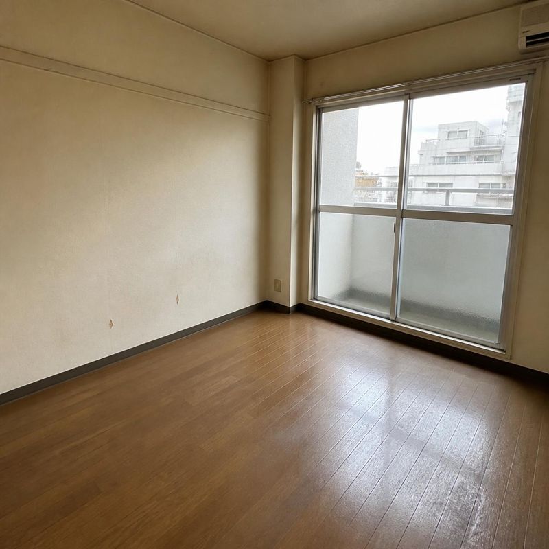 1Kの室内（施工前）